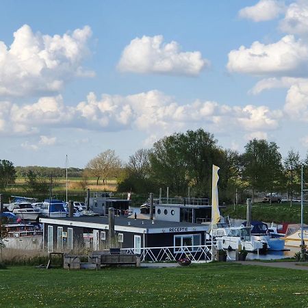 ハッテムHausboot Luckyアパートメント エクステリア 写真